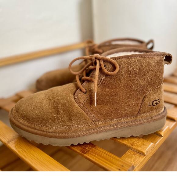 UGG Neumal Boot Chestnut - Picture 2 of 11